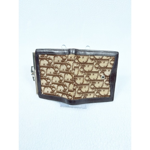 Christian Dior Vintage Bifold Wallet - Iconic Elegance in Excellent Condition - Picture 7 of 11